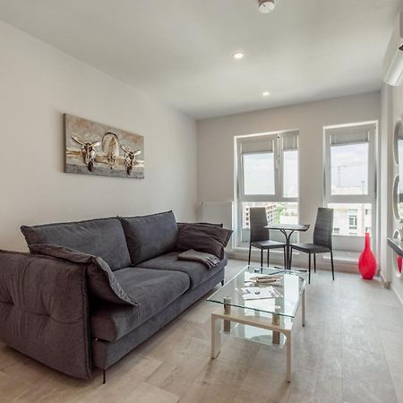 Fancy Penthouse Studio With Lakeview W10 بوخارست المظهر الخارجي الصورة